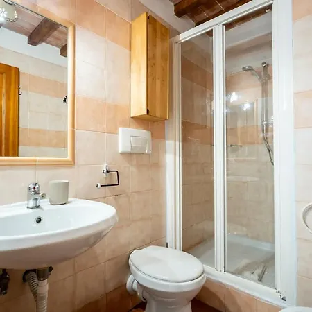 אורחן 2 - Monolocale Silenzioso A Due Passi Dal Centro