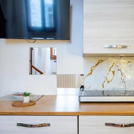 2 - Monolocale Silenzioso A Due Passi Dal Centro אורחן *