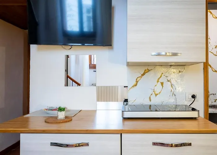 2 - Monolocale Silenzioso A Due Passi Dal Centro Penzion *